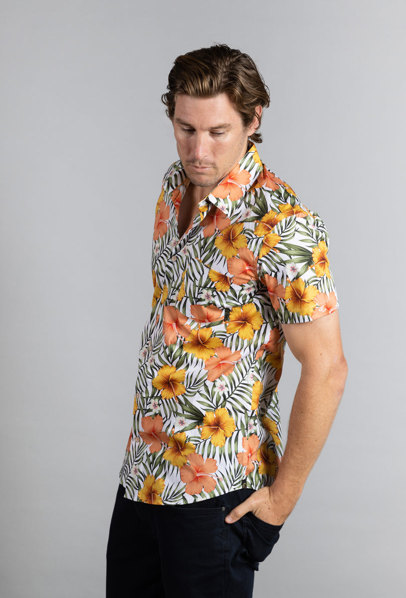 Dale Short Sleeve Shirt: Sand – Cutler & Co